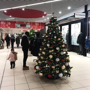 Juletræ i Rosengårdscentret