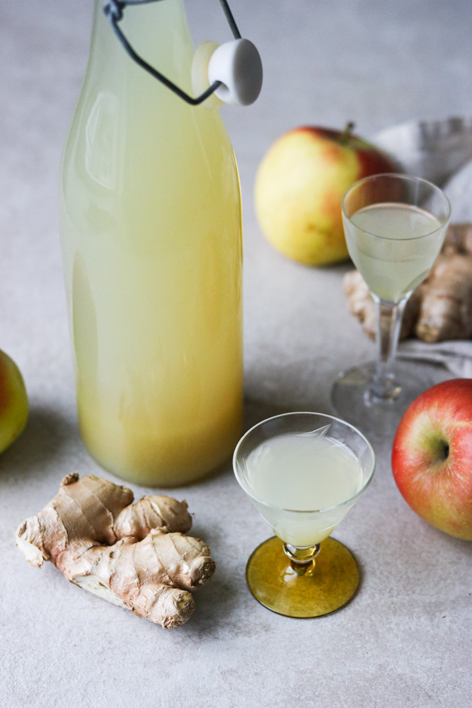 Ingefærshots med æble - Opskrift på juice med ingefær