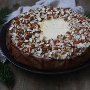 Sirupskage med smørcreme