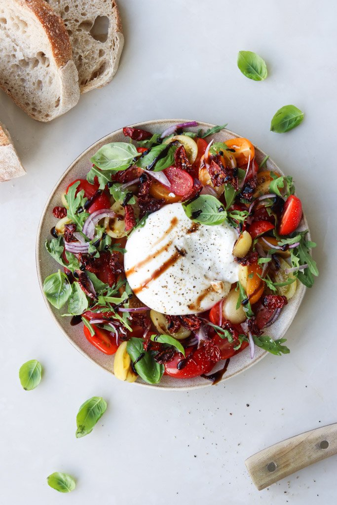 Burrata med tomat