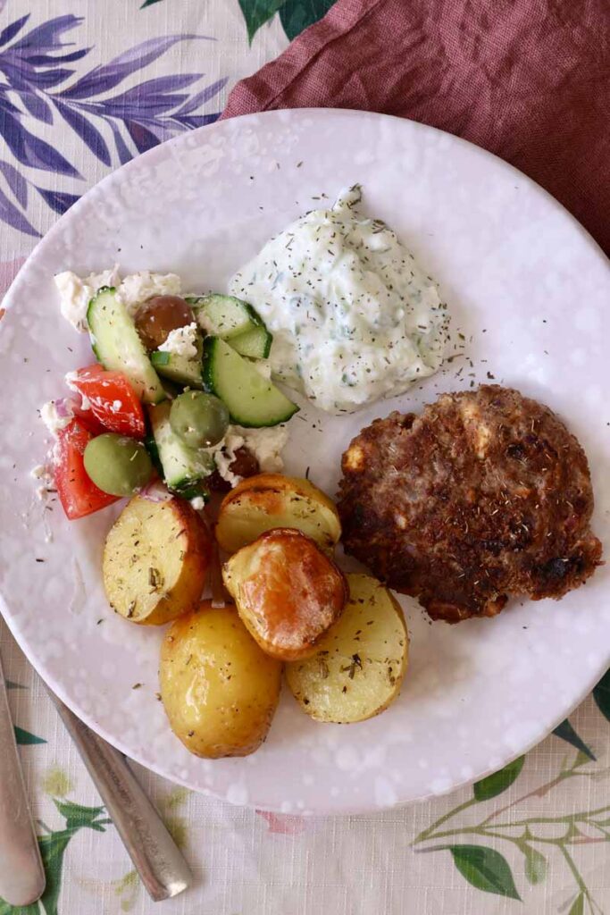 Græske hakkebøffer