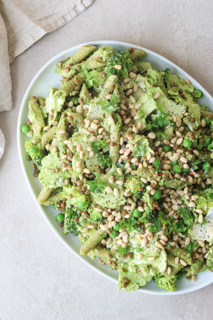 Pastasalat med broccoli