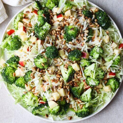 Salat med broccoli